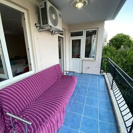 Tatil Icin Esyali Genis * アンタルヤ